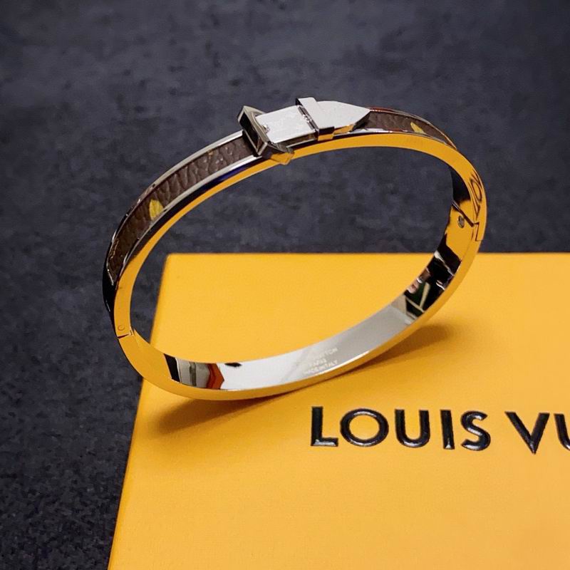 LV Bracelet  05yxs289 (9)