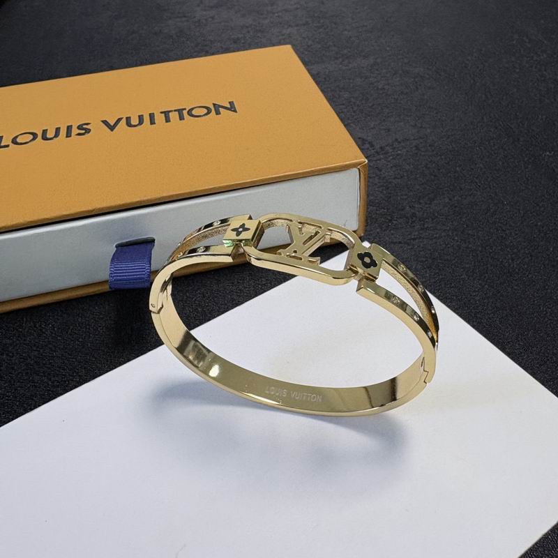 LV Bracelet  05yxs291 (5)