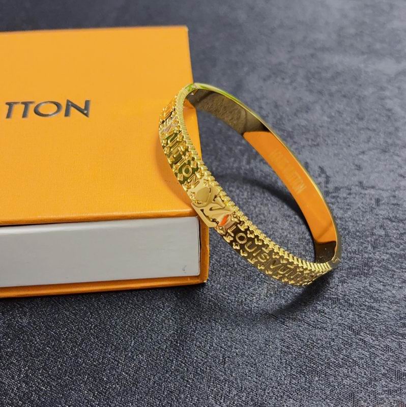 LV Bracelet  05yxs293 (3)