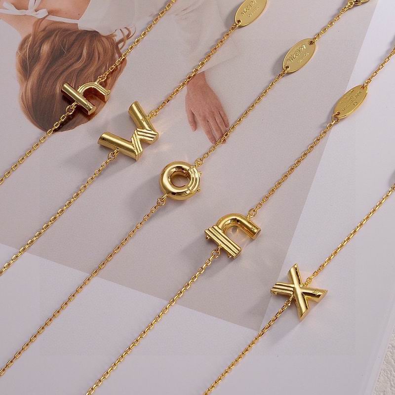 LV Bracelet  05yxs294 (4)