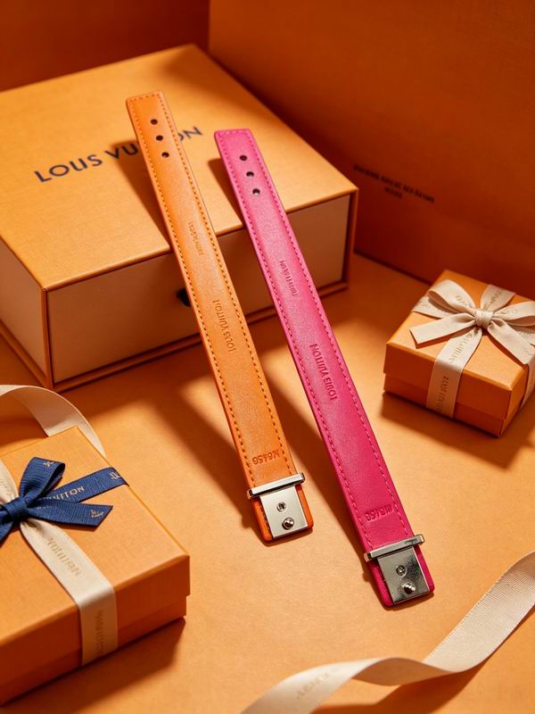 LV Bracelet  05yxs299 (4)