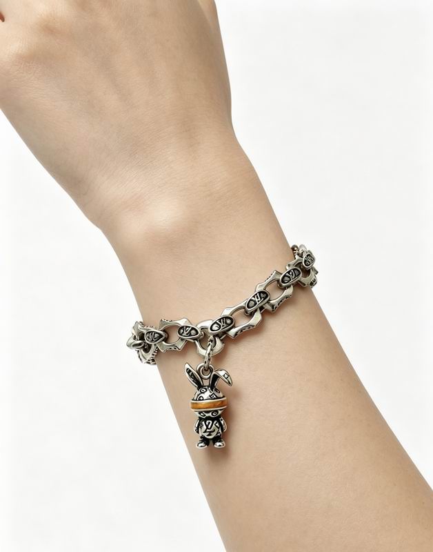 LV Bracelet  05yxs301 (4)