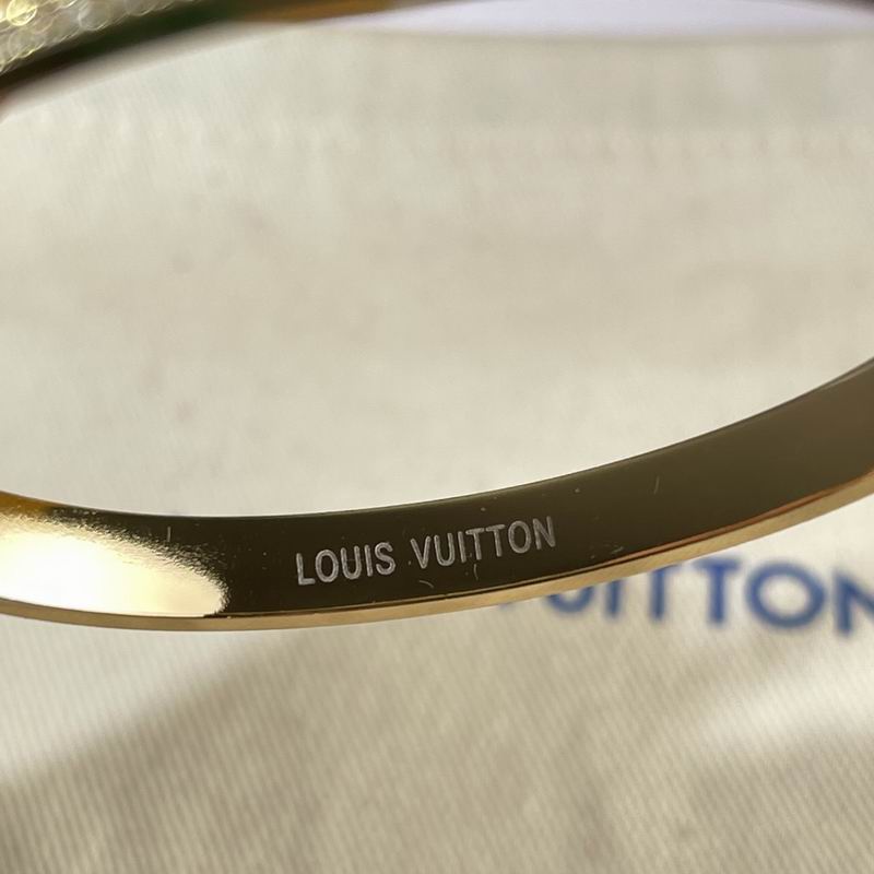 LV Bracelet  05yxs309 (4)