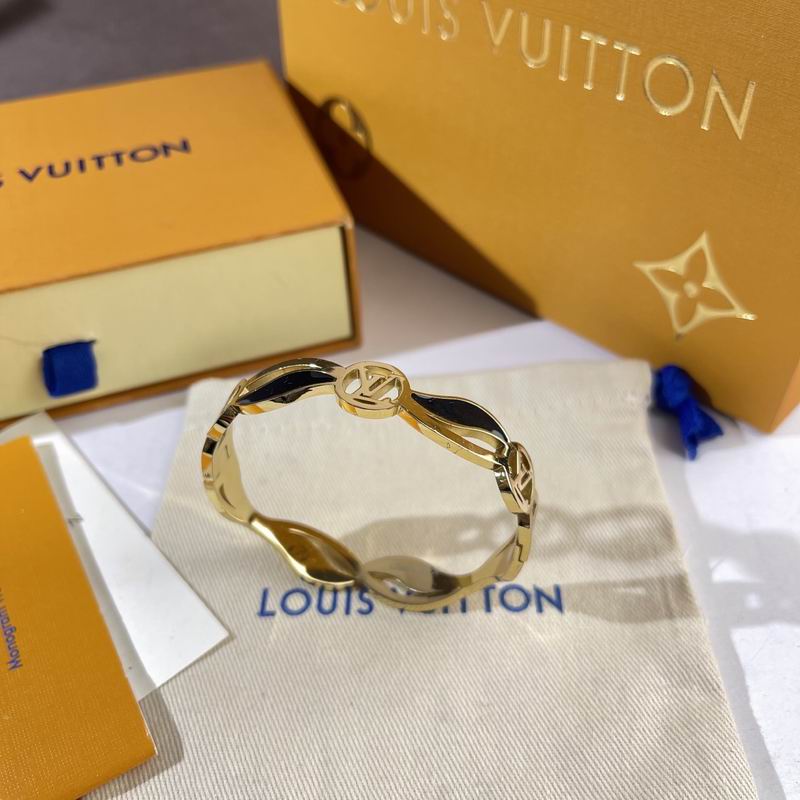 LV Bracelet  05yxs313 (3)
