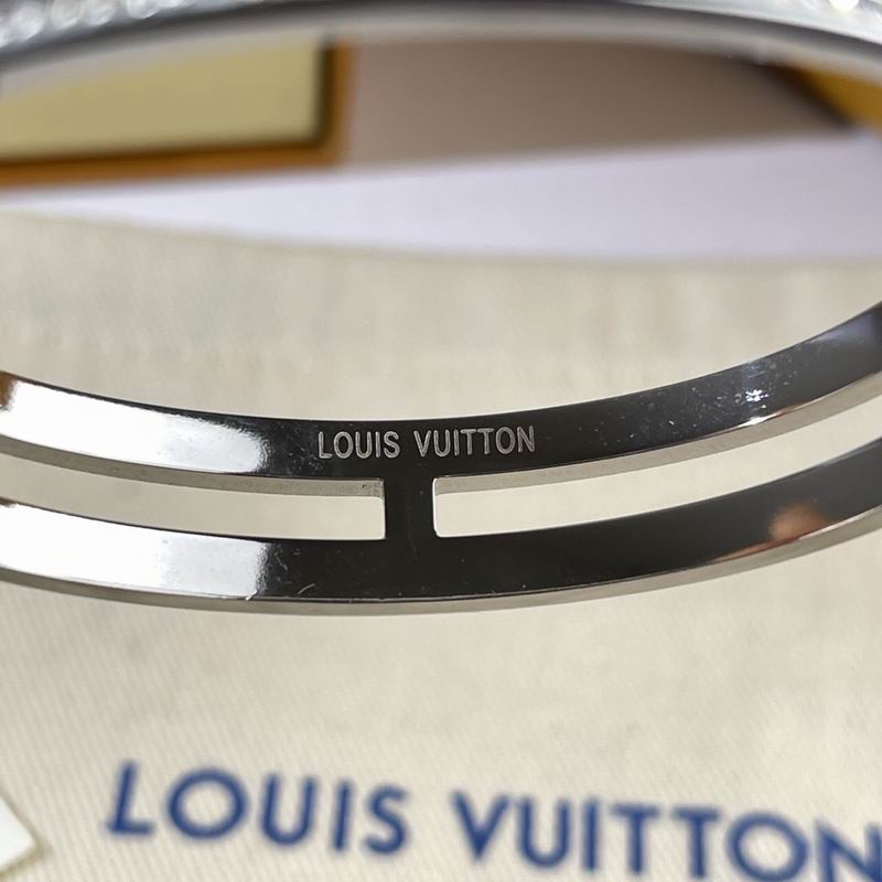 LV Bracelet  05yxs315 (4)