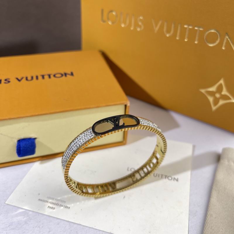 LV Bracelet  05yxs318 (3)