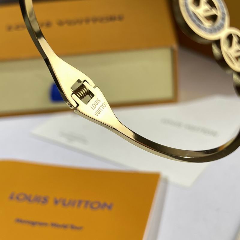 LV Bracelet  05yxs323 (4)