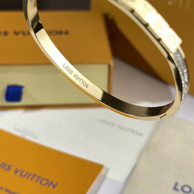 LV Bracelet  05yxs329 (4)