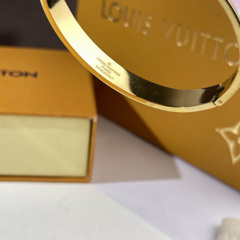 LV Bracelet  05yxs330 (4)