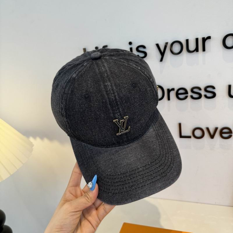 LV Cap (1153)