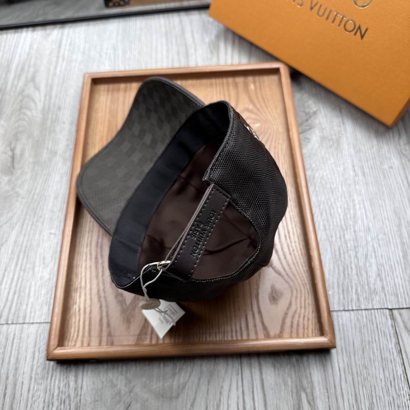 LV Cap (1351)
