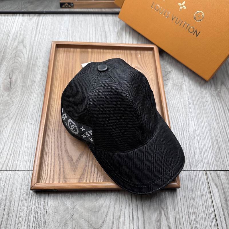LV Cap (1366)