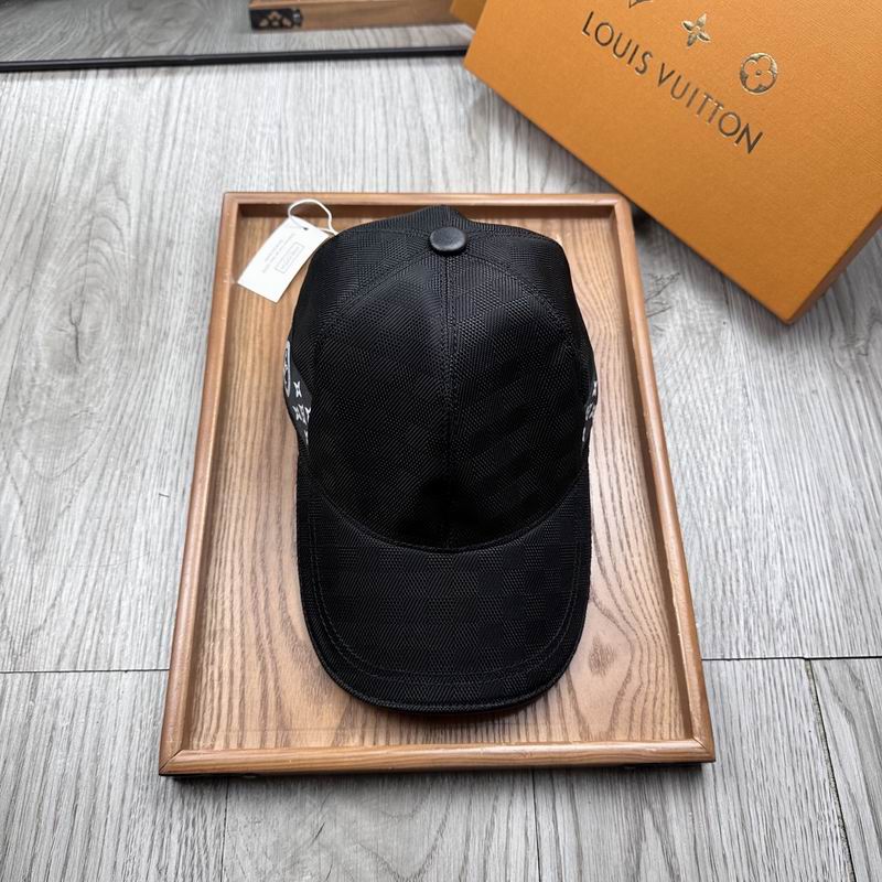 LV Cap (1368)