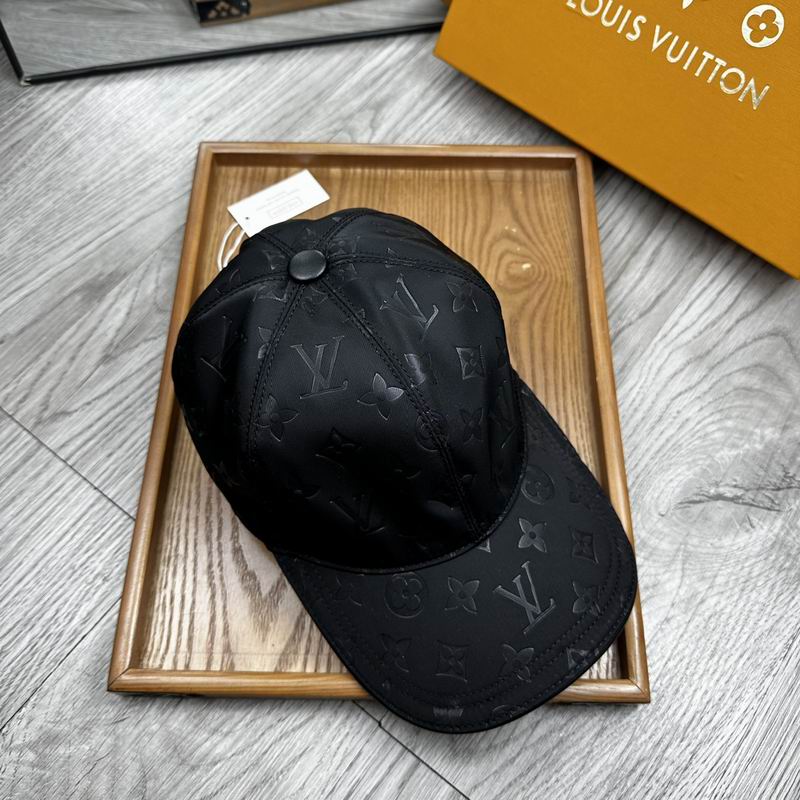 LV Cap (1701)