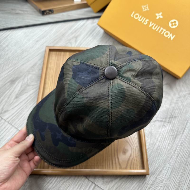 LV Cap (1707)
