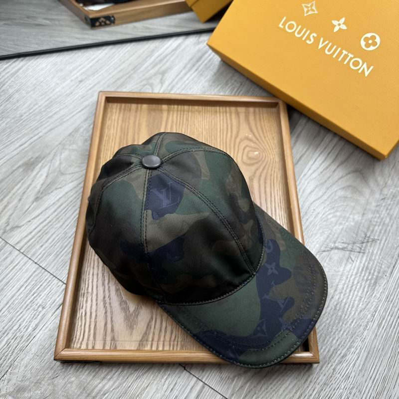 LV Cap (1710)