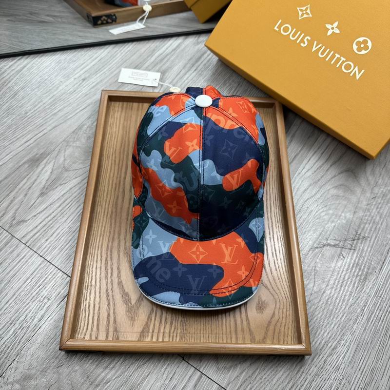 LV Cap (1721)