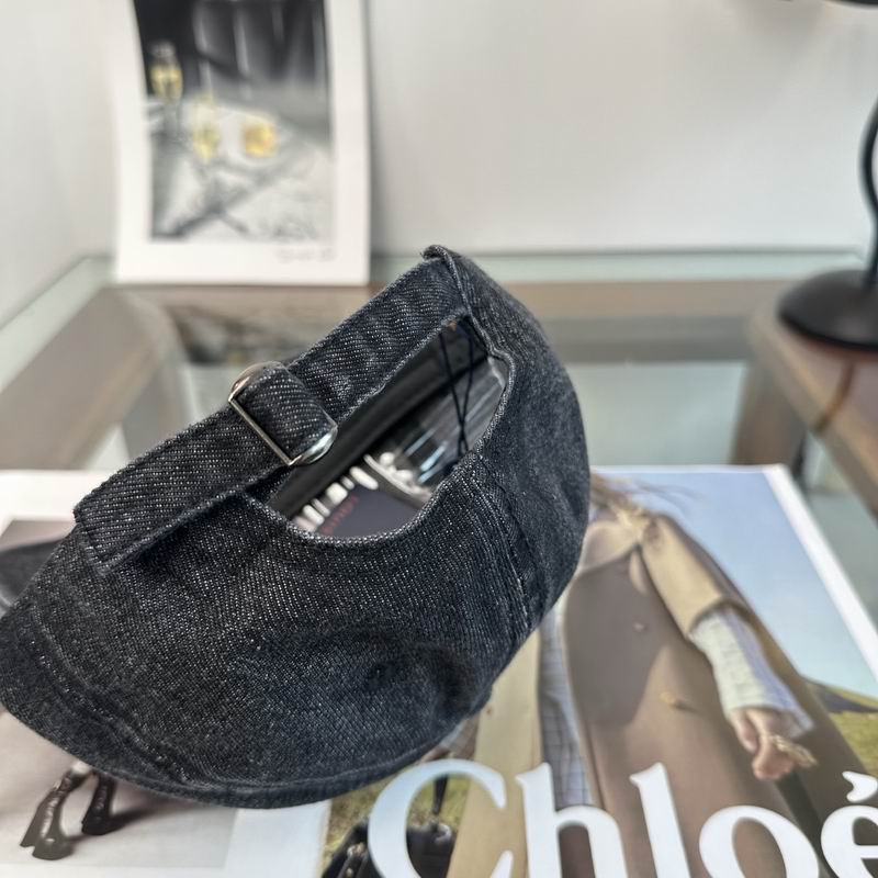 LV Cap (655)