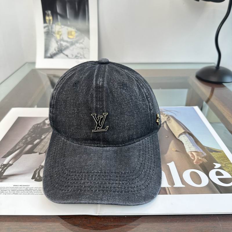 LV Cap (663)