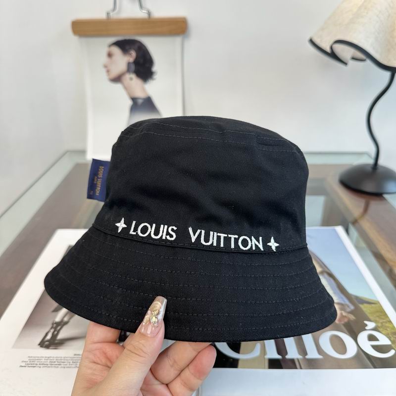 LV Hat (340)