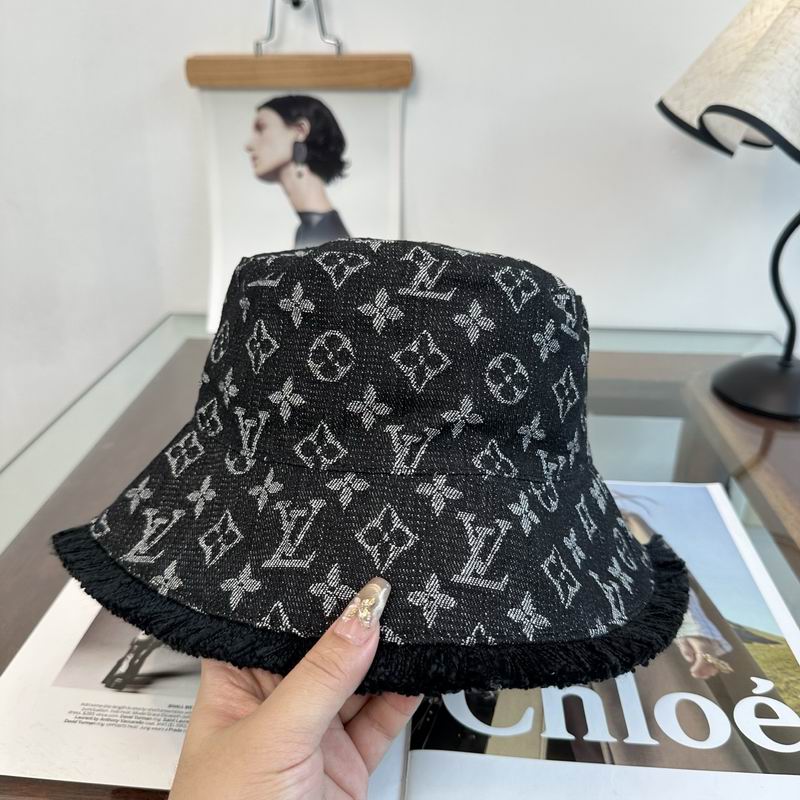LV Hat (353)