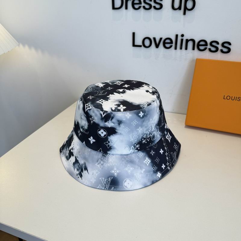LV Hat (806)