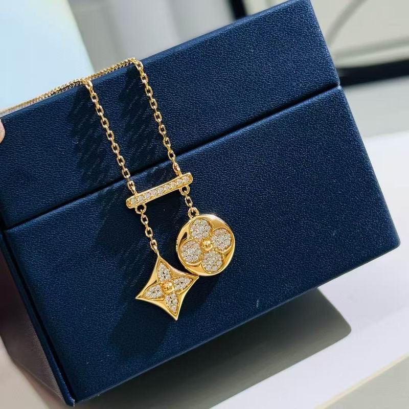 LV Necklace 05yxs101 (5)