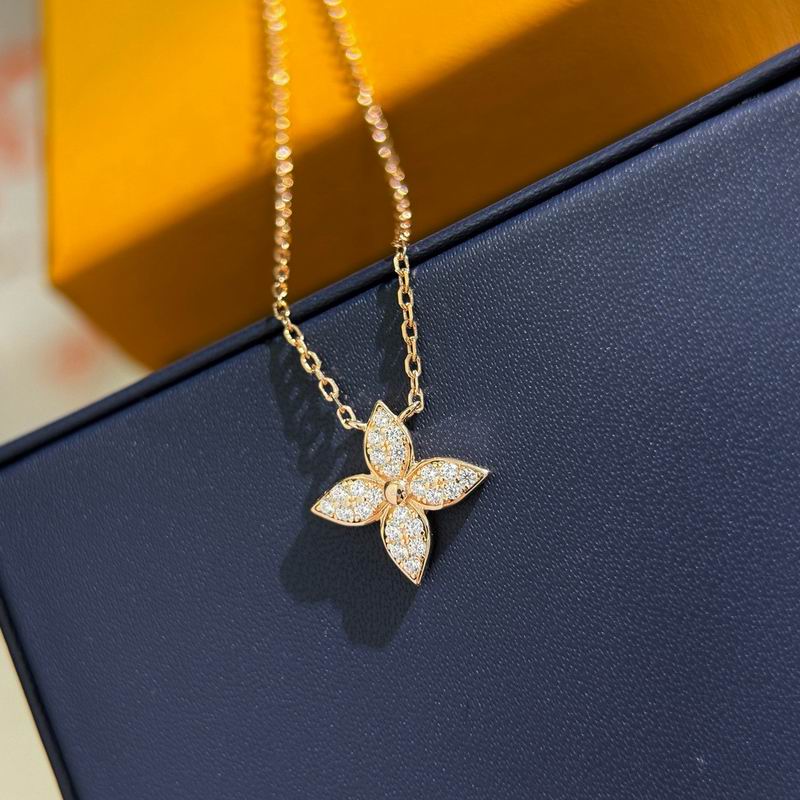 LV Necklace 05yxs104 (2)
