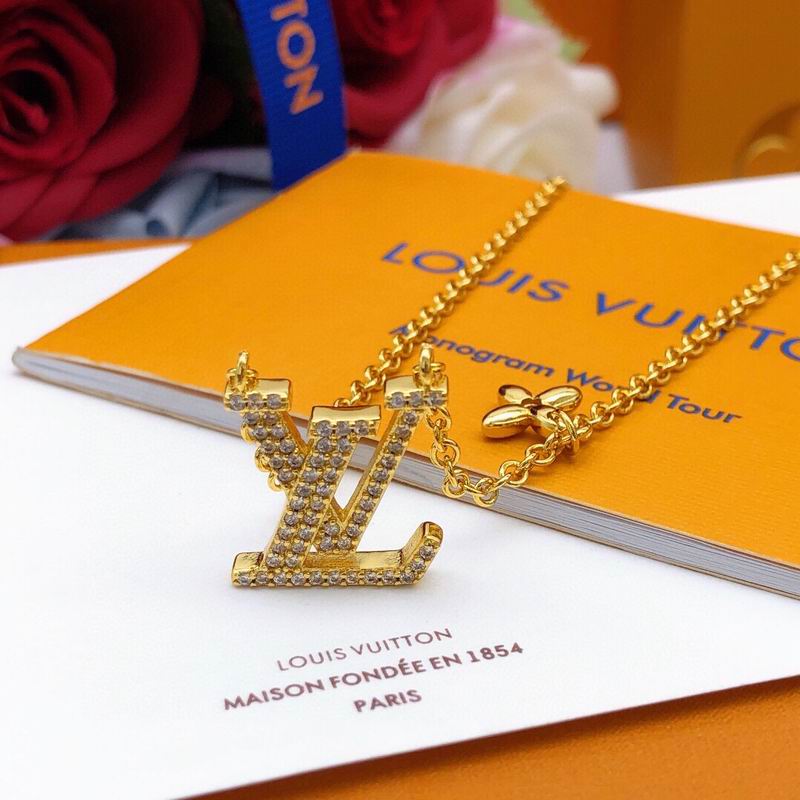 LV Necklace 05yxs108 (5)