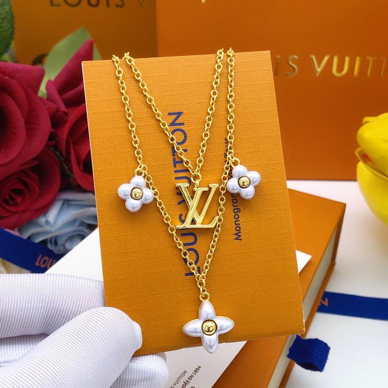 LV Necklace 05yxs109 (3)