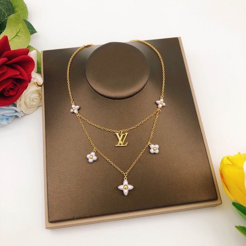LV Necklace 05yxs109 (5)