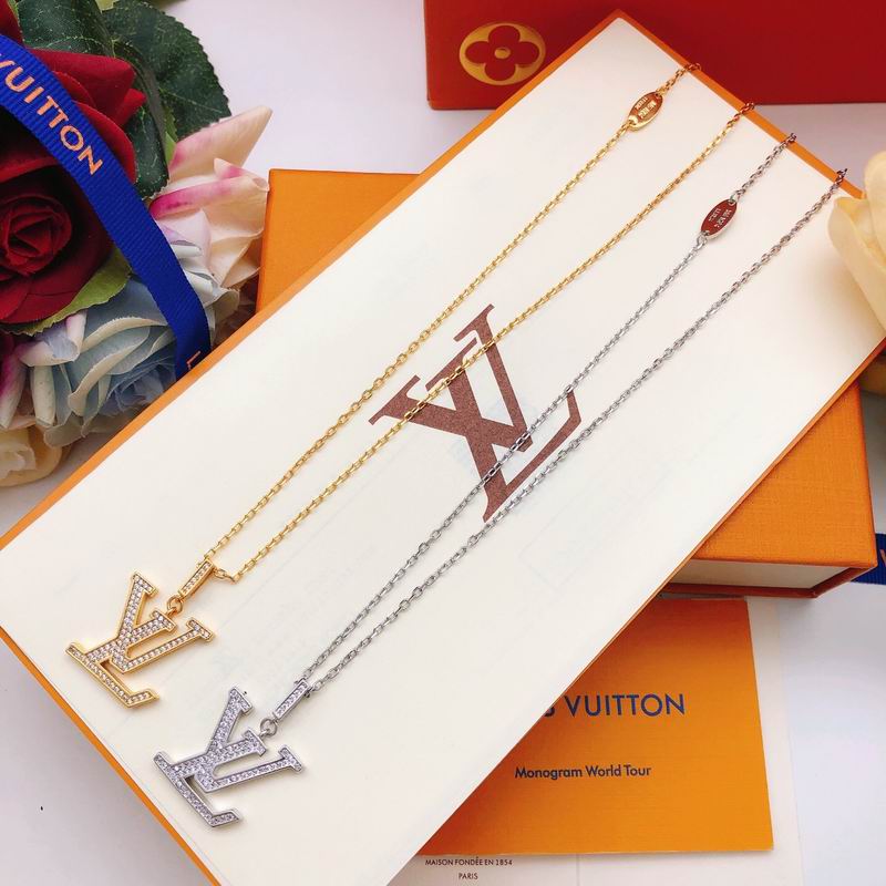LV Necklace 05yxs110 (8)