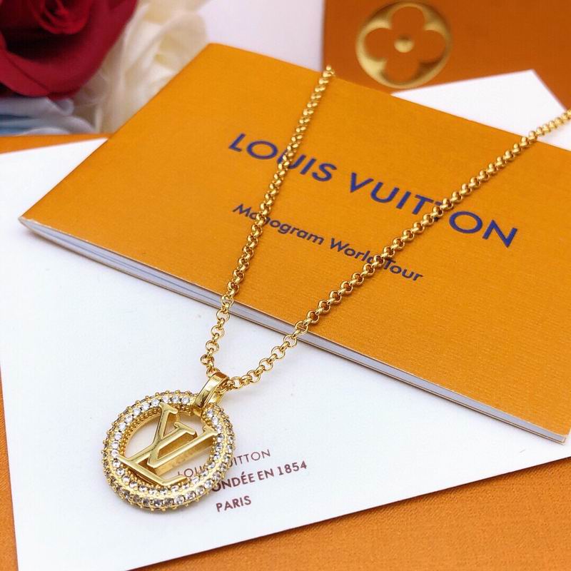 LV Necklace 05yxs113 (1)