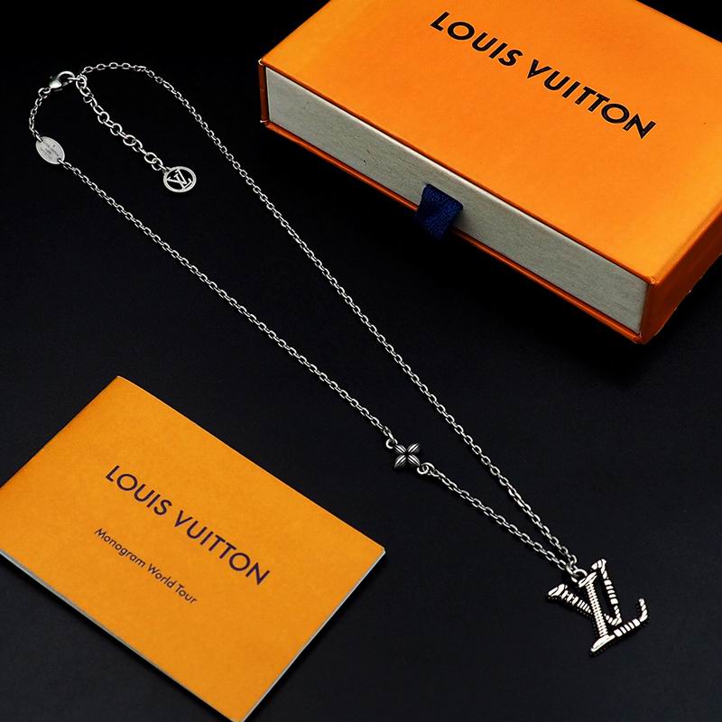 LV Necklace 05yxs115 (3)