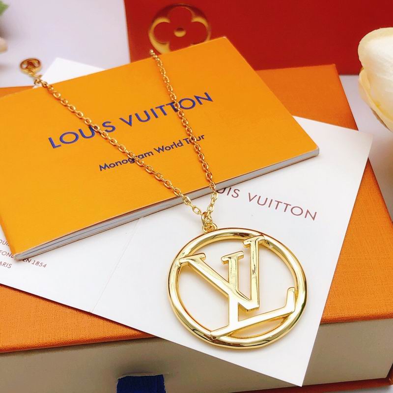 LV Necklace 05yxs116 (4)