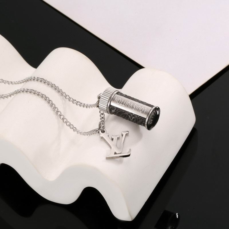 LV Necklace 05yxs141 (3)