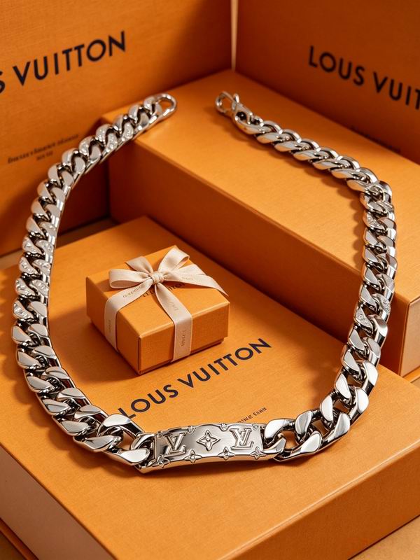 LV Necklace 05yxs144 (8)