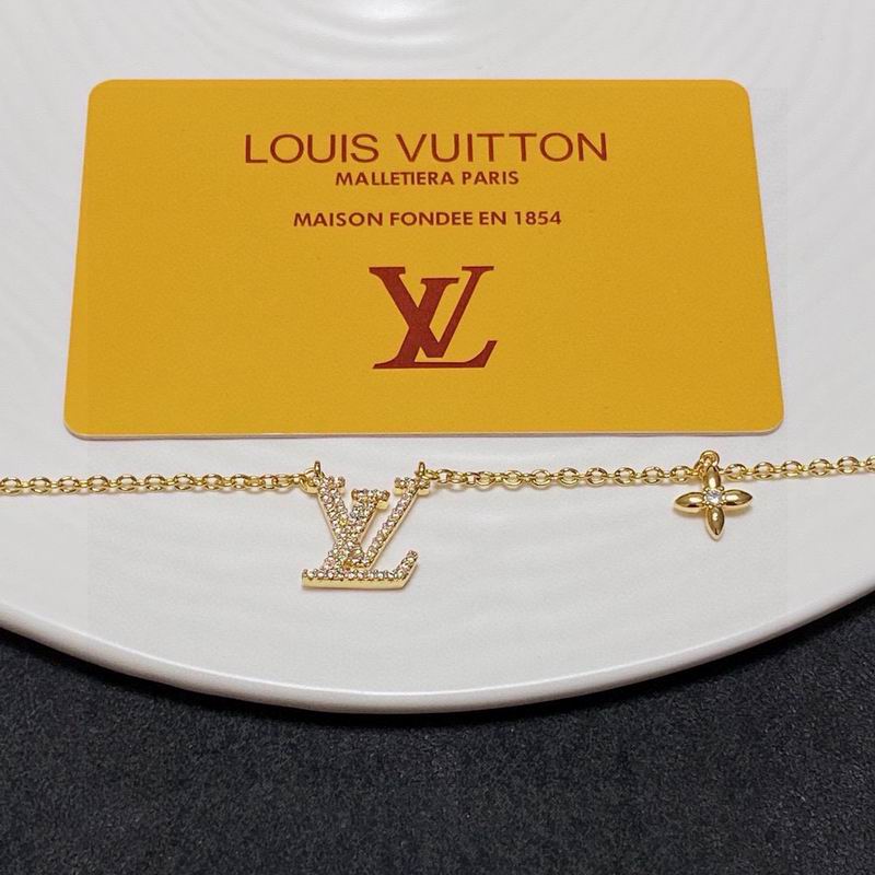 LV Necklace 05yxs146 (4)
