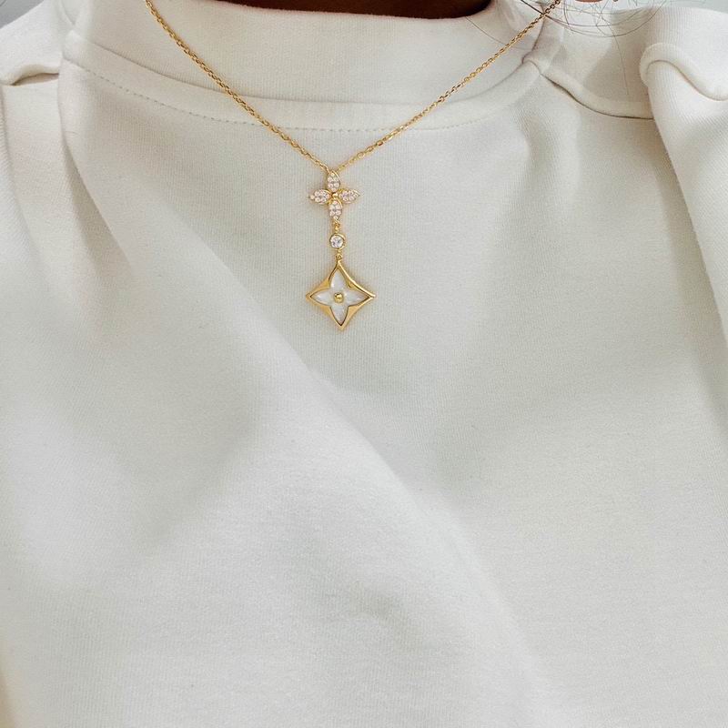 LV Necklace 05yxs153 (3)