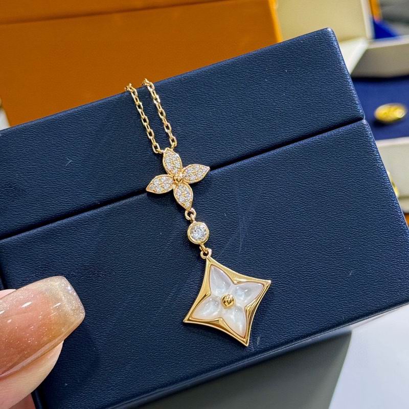 LV Necklace 05yxs153 (6)