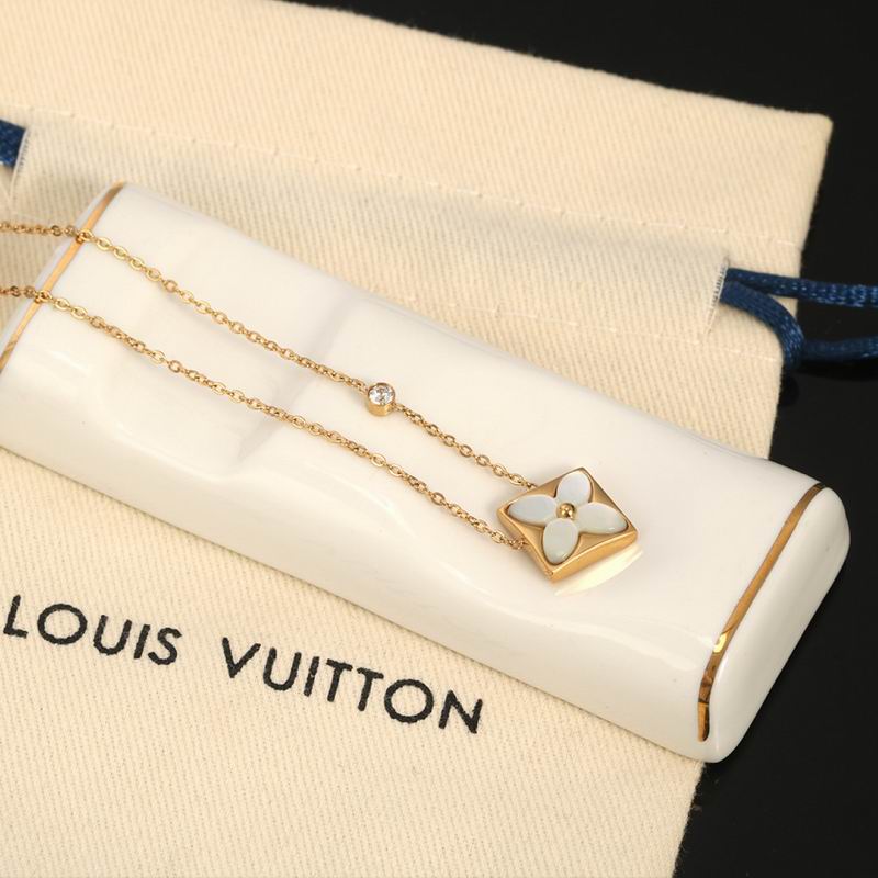 LV Necklace 05yxs160 (4)