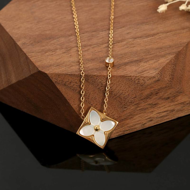 LV Necklace 05yxs160 (5)