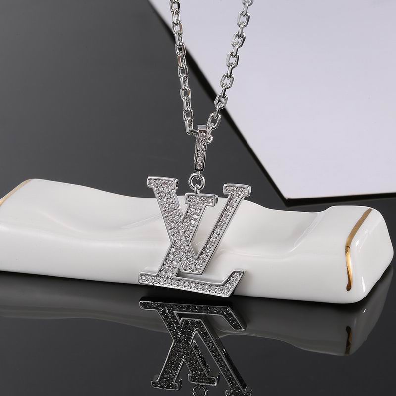 LV Necklace 05yxs161 (6)