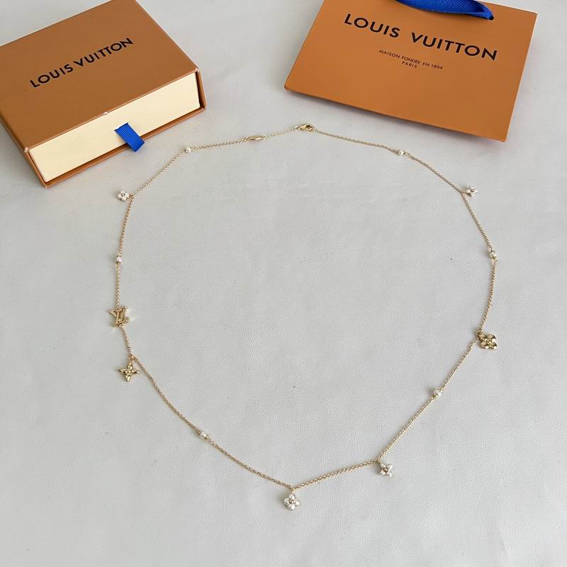 LV Necklace 05yxs162 (2)