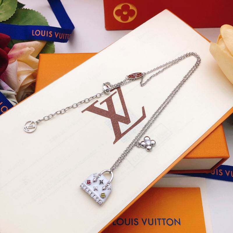 LV Necklace 05yxs163 (3)
