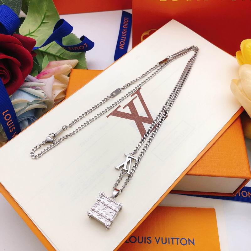 LV Necklace 05yxs169 (3)