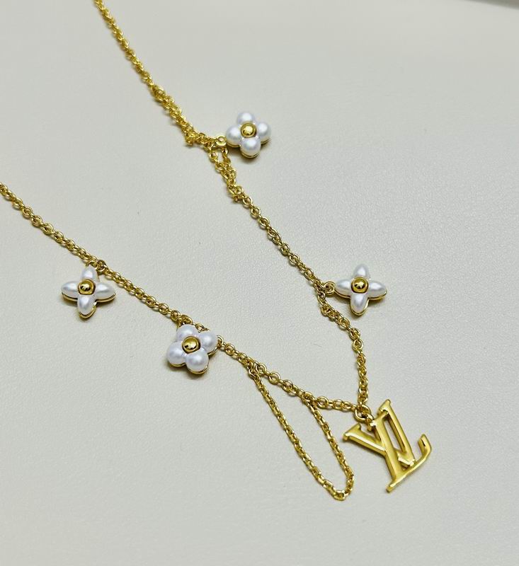 LV Necklace 05yxs175 (4)