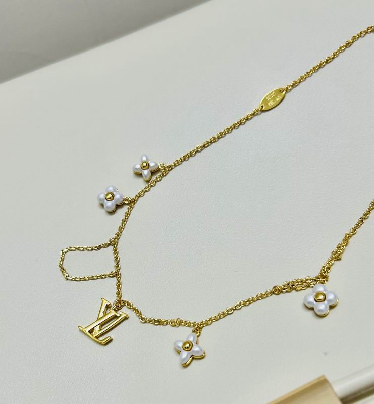 LV Necklace 05yxs175 (5)