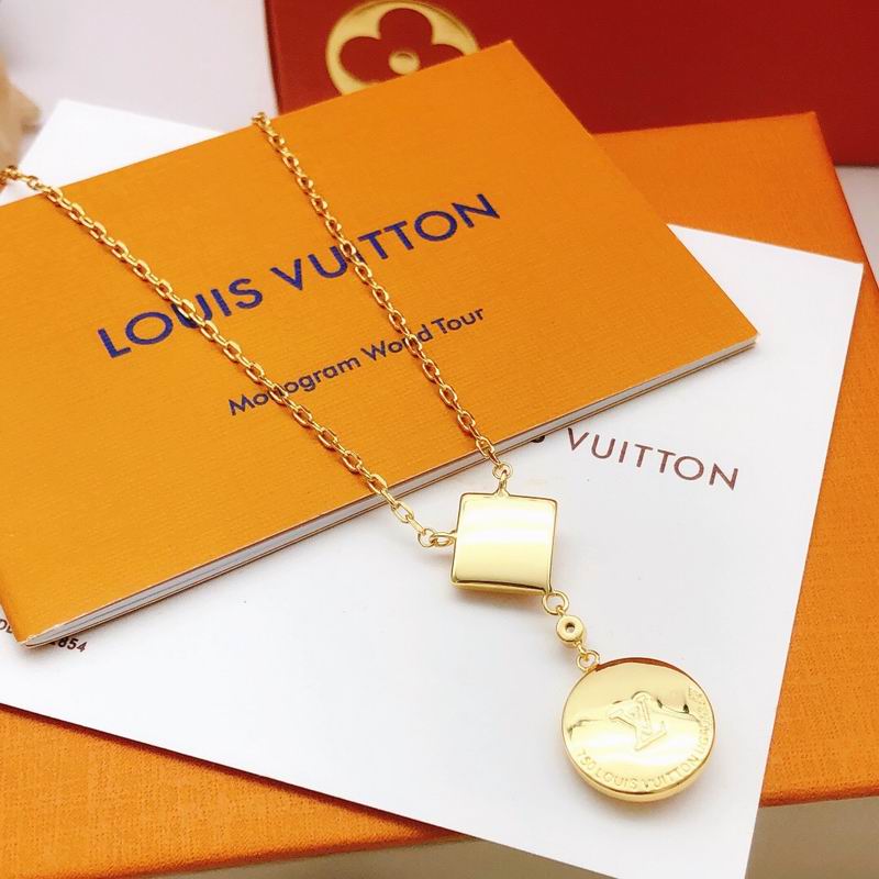 LV Necklace 05yxs181 (2)