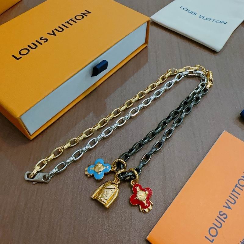 LV Necklace 05yxs194 (3)